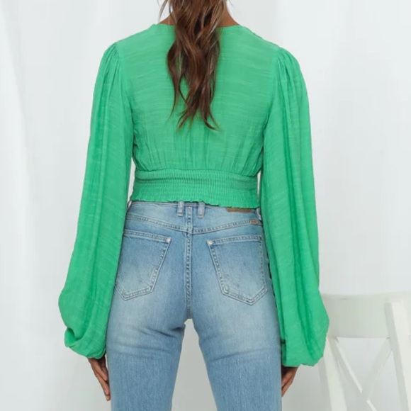 Hello Molly Long Sleeve Cropped Balloon Sleeve V-Neck Blouse - Picture 4 of 9